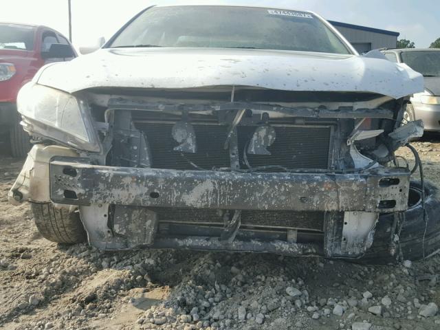 4T1BE46K39U826000 - 2009 TOYOTA CAMRY BASE WHITE photo 9