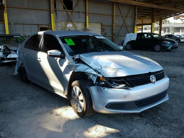 3VWD17AJ6EM250889 - 2014 VOLKSWAGEN JETTA SE SILVER photo 1