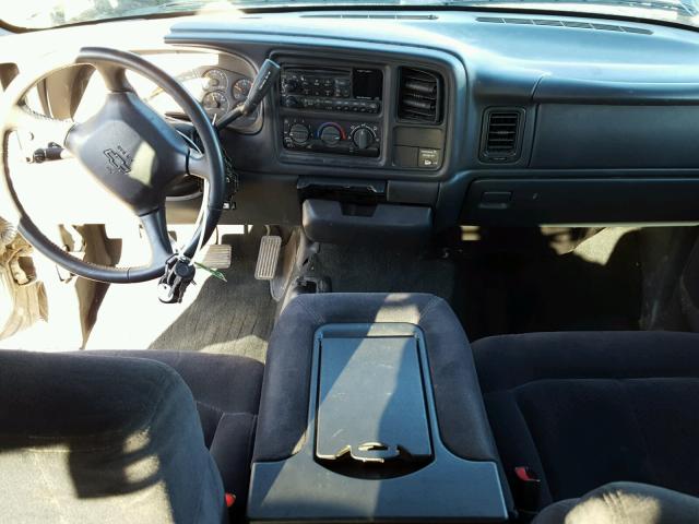 1GCEK19T5YE235446 - 2000 CHEVROLET SILVERADO GRAY photo 9