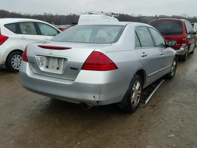 1HGCM56777A176052 - 2007 HONDA ACCORD EX SILVER photo 4