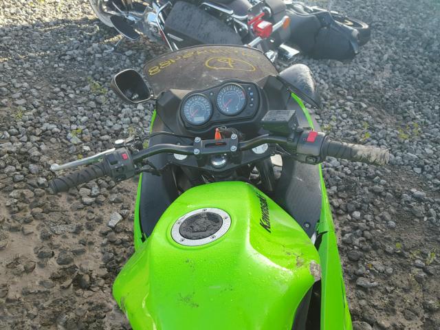 JKAEXEA148A038465 - 2008 KAWASAKI EX650 A Yaşıl foto 5