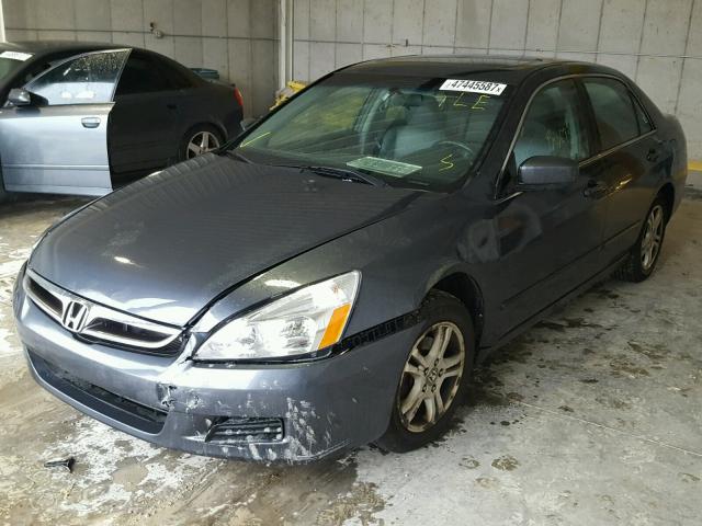 1HGCM56856A029431 - 2006 HONDA ACCORD EX GRAY photo 2