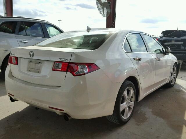 JH4CU26669C017601 - 2009 ACURA TSX WHITE photo 4