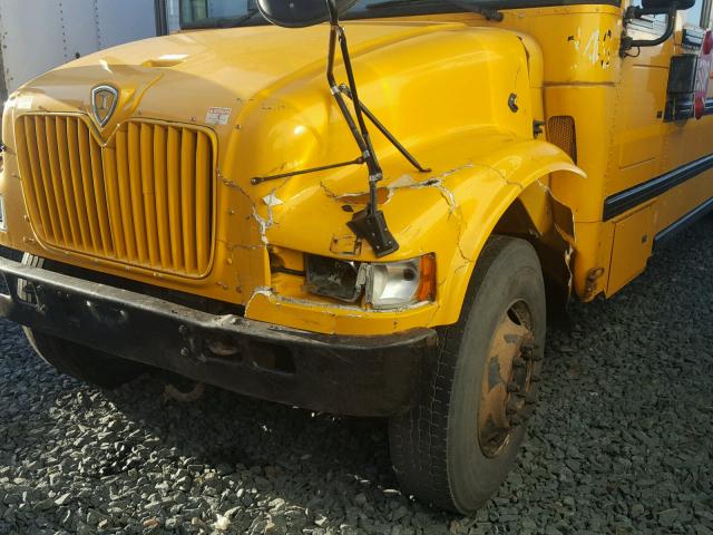 4DRBRABP44A976504 - 2004 IC CORPORATION 3000 ყვითელი ფოტო 9