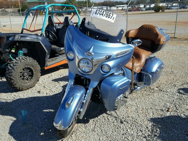 56KTRAAA5G3333197 - 2016 INDIAN MOTORCYCLE CO. ROADMASTER BLUE photo 2