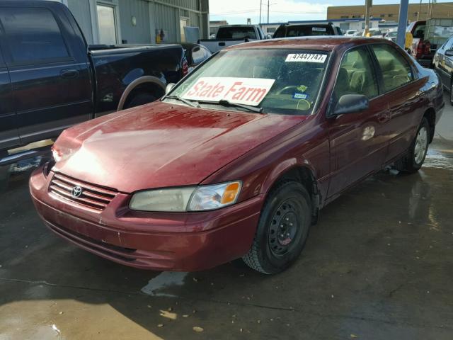 4T1BG22KXXU589443 - 1999 TOYOTA CAMRY CE BURGUNDY photo 2