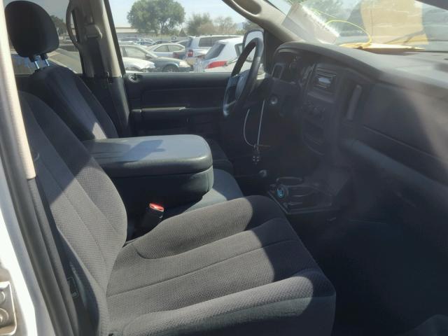 3D7KU28D64G206849 - 2004 DODGE RAM 2500 S WHITE photo 5