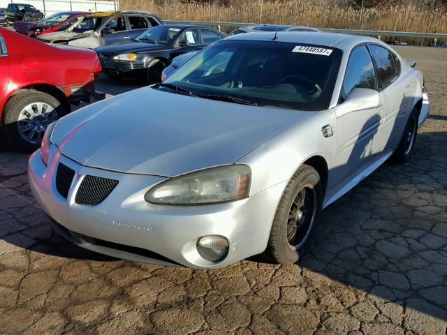 2G2WP522451269054 - 2005 PONTIAC GRAND PRIX SILVER photo 2