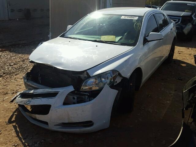 1G1ZC5EU2BF182199 - 2011 CHEVROLET MALIBU 1LT WHITE photo 2