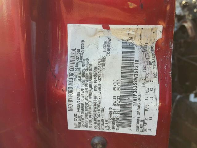 1FAFP36352W361318 - 2002 FORD FOCUS SE RED photo 10