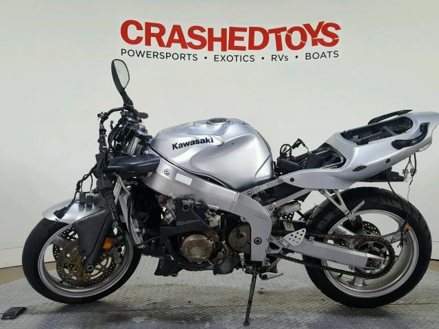 JKAZX4J116A061064 - 2006 KAWASAKI ZX600 J1 SILVER photo 5