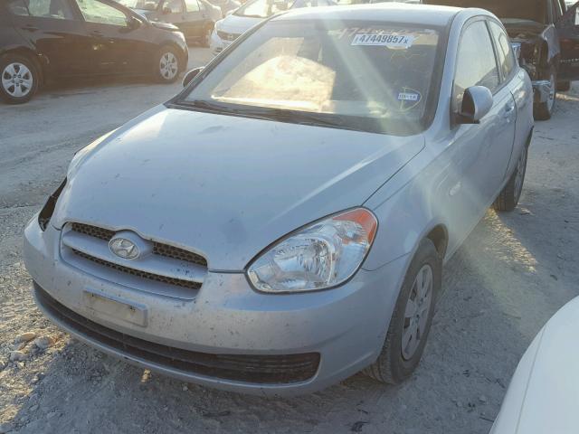 KMHCM3AC6BU197503 - 2011 HYUNDAI ACCENT GL SILVER photo 2