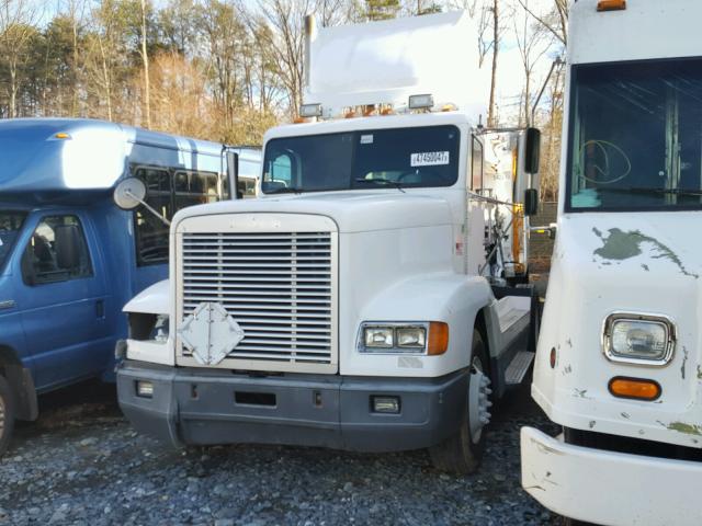 1FUWDMCA3XPA92504 - 1999 FREIGHTLINER TRACTOR WHITE photo 2