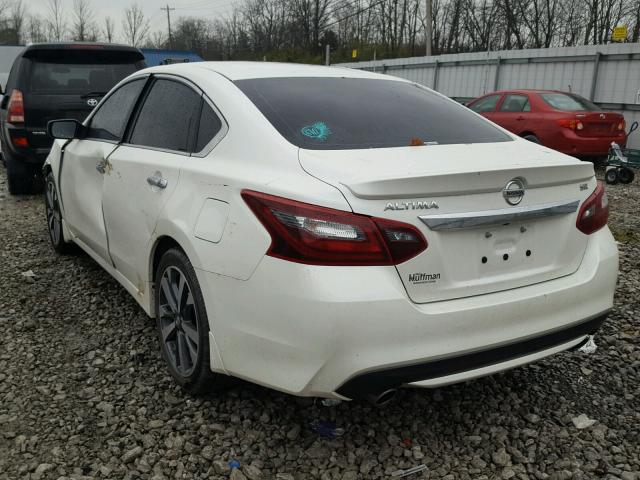 1N4AL3AP9HC222433 - 2017 NISSAN ALTIMA 2.5 WHITE photo 3