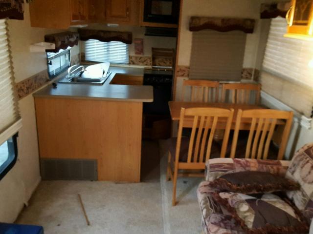 4X4FSAF276J019645 - 2006 WILDWOOD SANDPIPER TWO TONE photo 7