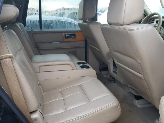 5LMFU27508LJ21755 - 2008 LINCOLN NAVIGATOR Czarny zdjęcie 6