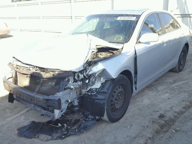 4T1BF3EK4AU546101 - 2010 TOYOTA CAMRY BASE SILVER photo 2