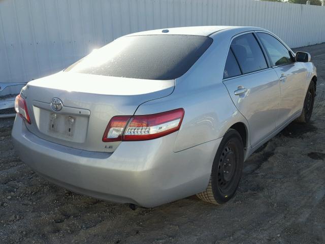 4T1BF3EK4AU546101 - 2010 TOYOTA CAMRY BASE SILVER photo 4