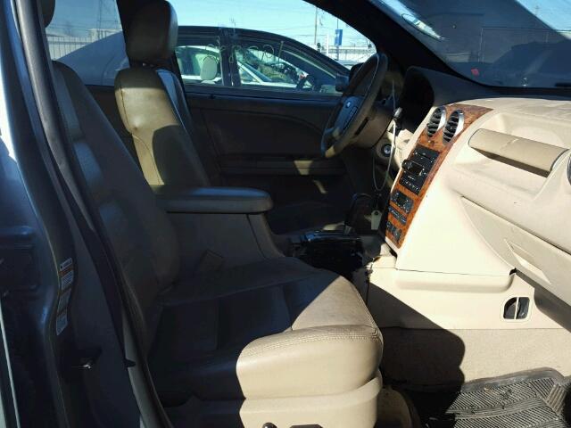 1FMDK06195GA00214 - 2005 FORD FREESTYLE GRAY photo 5