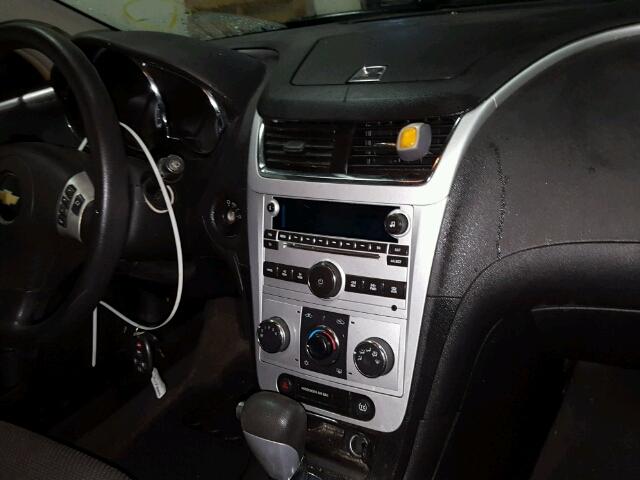 1G1ZH57B99F240302 - 2009 CHEVROLET MALIBU 1LT TAN photo 9