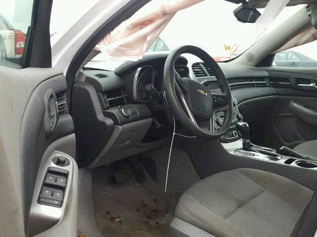 1G11B5SL1FF255273 - 2015 CHEVROLET MALIBU LS WHITE photo 9