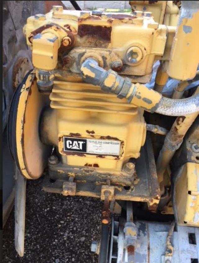 4CR01163 - 2000 CATERPILLAR T3412 YELLOW photo 6