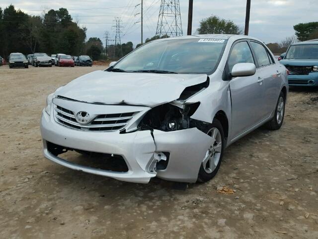 5YFBU4EE5DP215328 - 2013 TOYOTA COROLLA BA SILVER photo 2