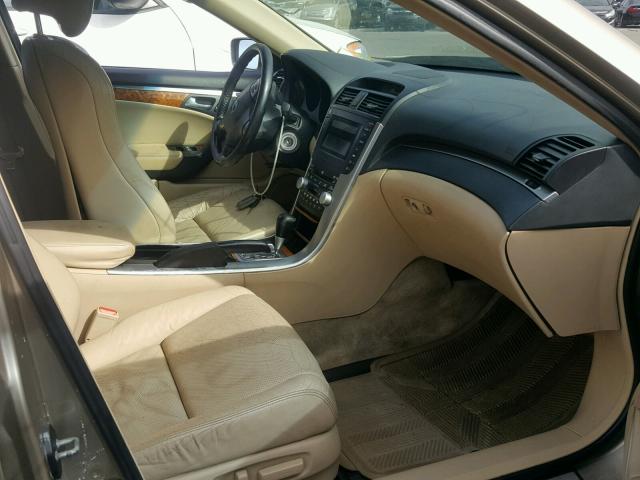 19UUA66204A020504 - 2004 ACURA TL GOLD photo 5