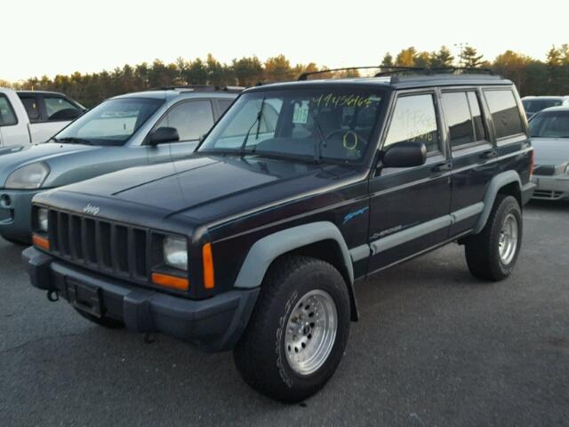 1J4FJ68S7WL215568 - 1998 JEEP CHEROKEE S BLACK photo 2