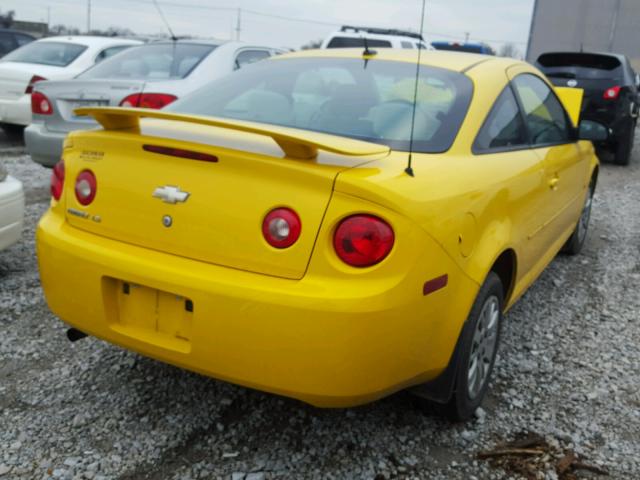 1G1AS18H497129399 - 2009 CHEVROLET COBALT LS YELLOW photo 4