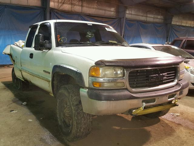 1GTGK29U32Z172743 - 2002 GMC NEW SIERRA WHITE photo 1