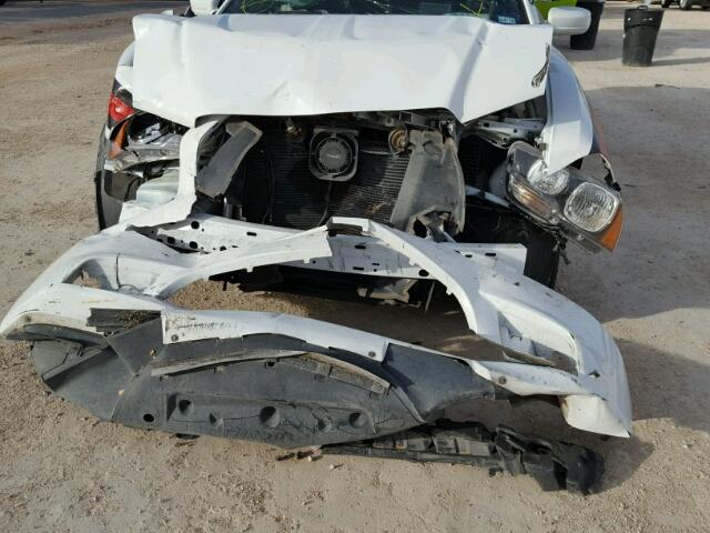 2C3CDXAT6EH316285 - 2014 DODGE CHARGER PO WHITE photo 9