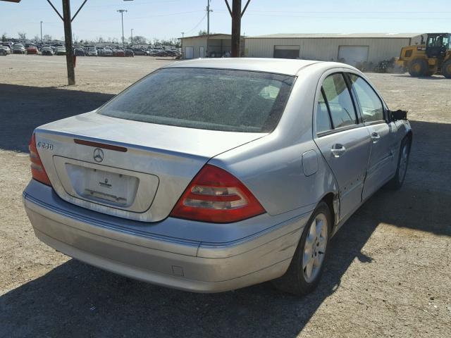 WDBRF61J33A502756 - 2003 MERCEDES-BENZ C 240 SILVER photo 4