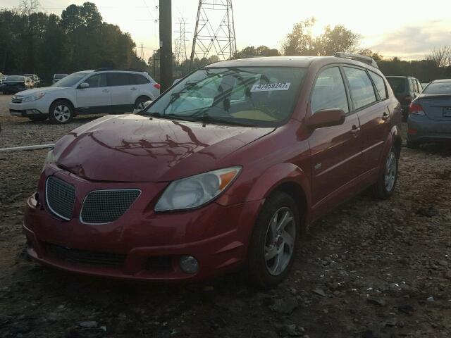 5Y2SL63895Z421447 - 2005 PONTIAC VIBE RED photo 2