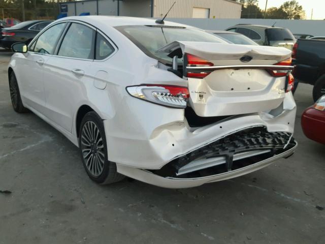 3FA6P0HD4HR243826 - 2017 FORD FUSION SE WHITE photo 3