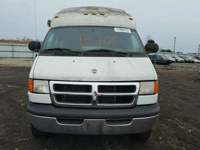 2B6KB31Z8YK142189 - 2000 DODGE RAM VAN B3 WHITE photo 9