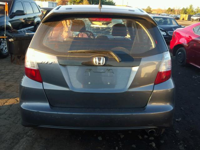 JHMGE8H69DC068372 - 2013 HONDA FIT SPORT GRAY photo 10