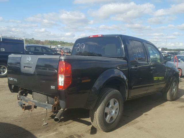 1N6AD07WX5C417129 - 2005 NISSAN FRONTIER C BLACK photo 4