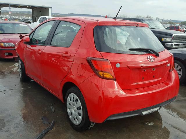 VNKKTUD38FA024357 - 2015 TOYOTA YARIS RED photo 3