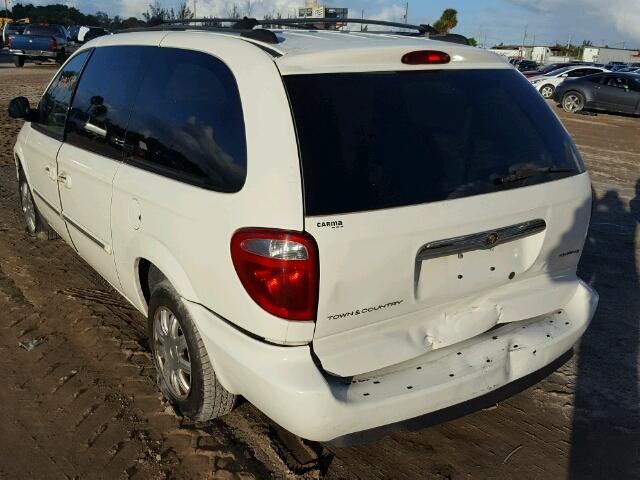 2C4GP54L15R470708 - 2005 CHRYSLER TOWN & COU WHITE photo 3