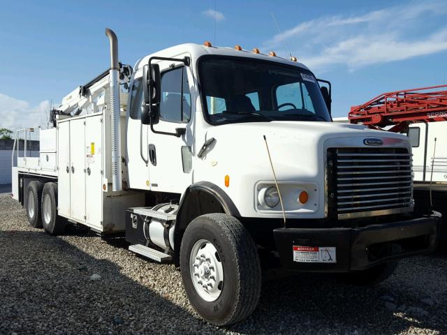 1FVHC3BS89HAM8118 - 2009 FREIGHTLINER M2 106 HEA WHITE photo 1