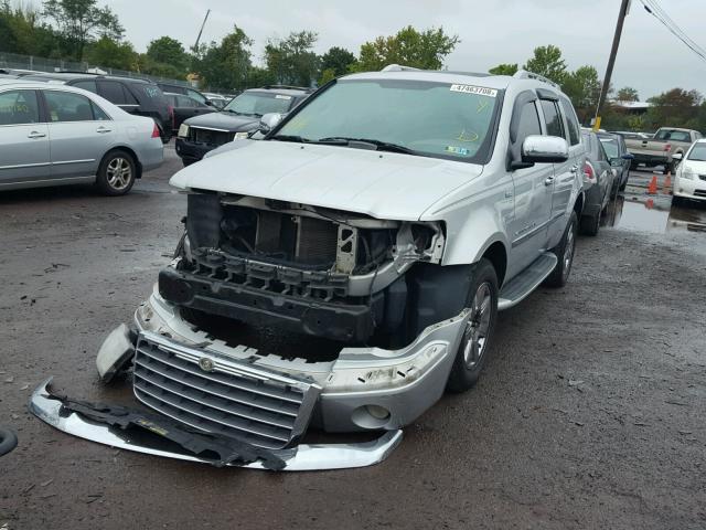 1A8HX58N58F132149 - 2008 CHRYSLER ASPEN LIMI SILVER photo 2