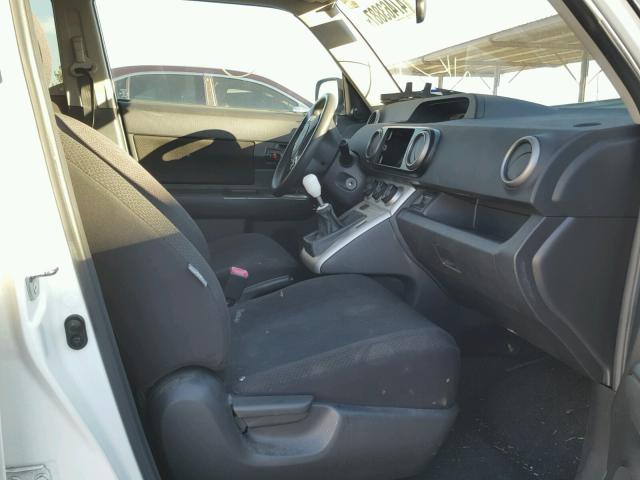 JTLKE50E091061945 - 2009 TOYOTA SCION XB 白色 照片 5