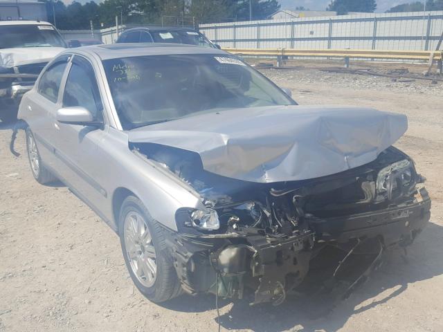 YV1RS61T742350081 - 2004 VOLVO S60 SILVER photo 1