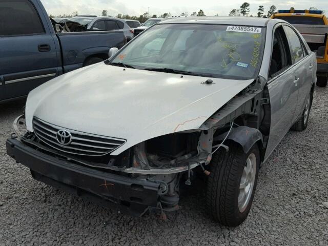 4T1BE32K75U004634 - 2005 TOYOTA CAMRY LE SILVER photo 2