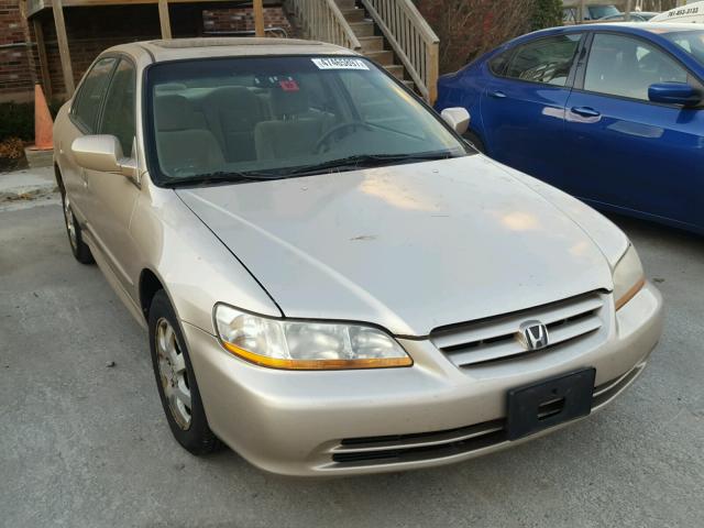 1HGCG66801A041394 - 2001 HONDA ACCORD EX GOLD photo 1