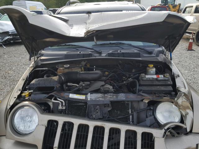 1J4GL58K64W139779 - 2004 JEEP LIBERTY LI BEIGE photo 7