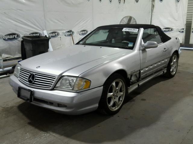 WDBFA68F42F203961 - 2002 MERCEDES-BENZ SL 500 SILVER photo 2