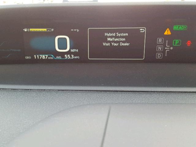 JTDKARFP3H3044566 - 2017 TOYOTA PRIUS PRIM 红色 照片 8