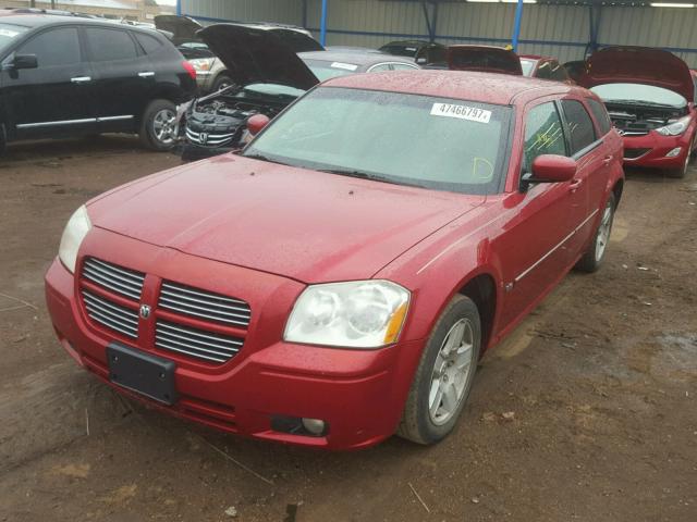 2D4FV47V46H442548 - 2006 DODGE MAGNUM SXT RED photo 2